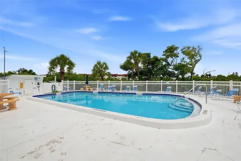 4570 Overlook Drive NE St Petersburg FL 33703