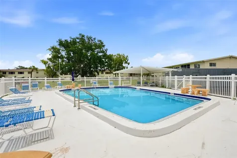 4570 Overlook Drive NE St Petersburg FL 33703