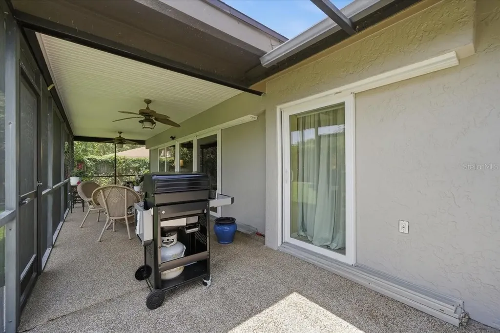 4218 Hollowtrail Drive Tampa FL 33624