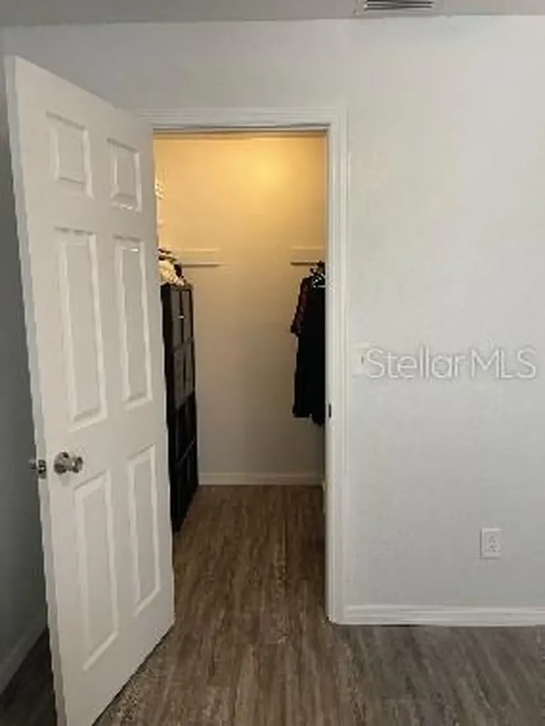 7210 N Manhattan Avenue Tampa FL 33614