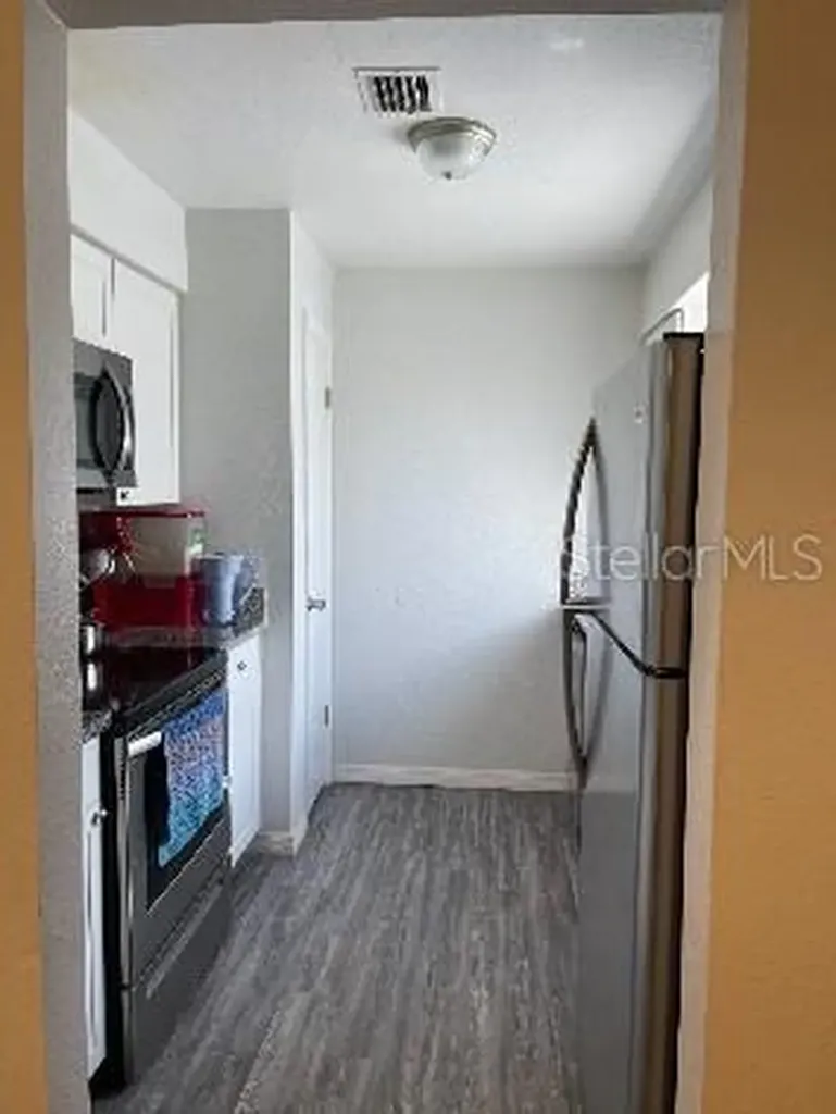 7210 N Manhattan Avenue Tampa FL 33614