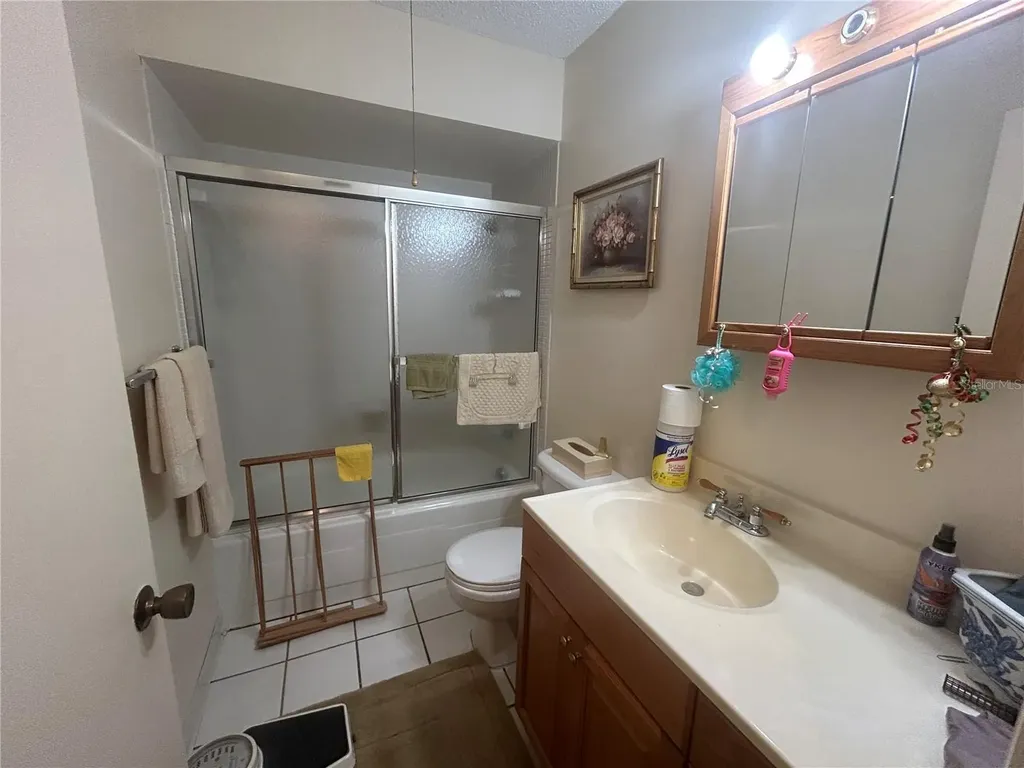 1351 Mission Circle Clearwater FL 33759