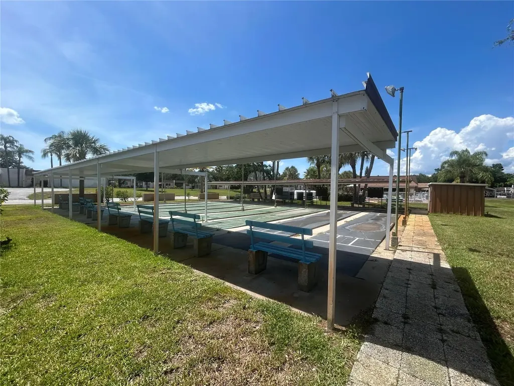 1351 Mission Circle Clearwater FL 33759