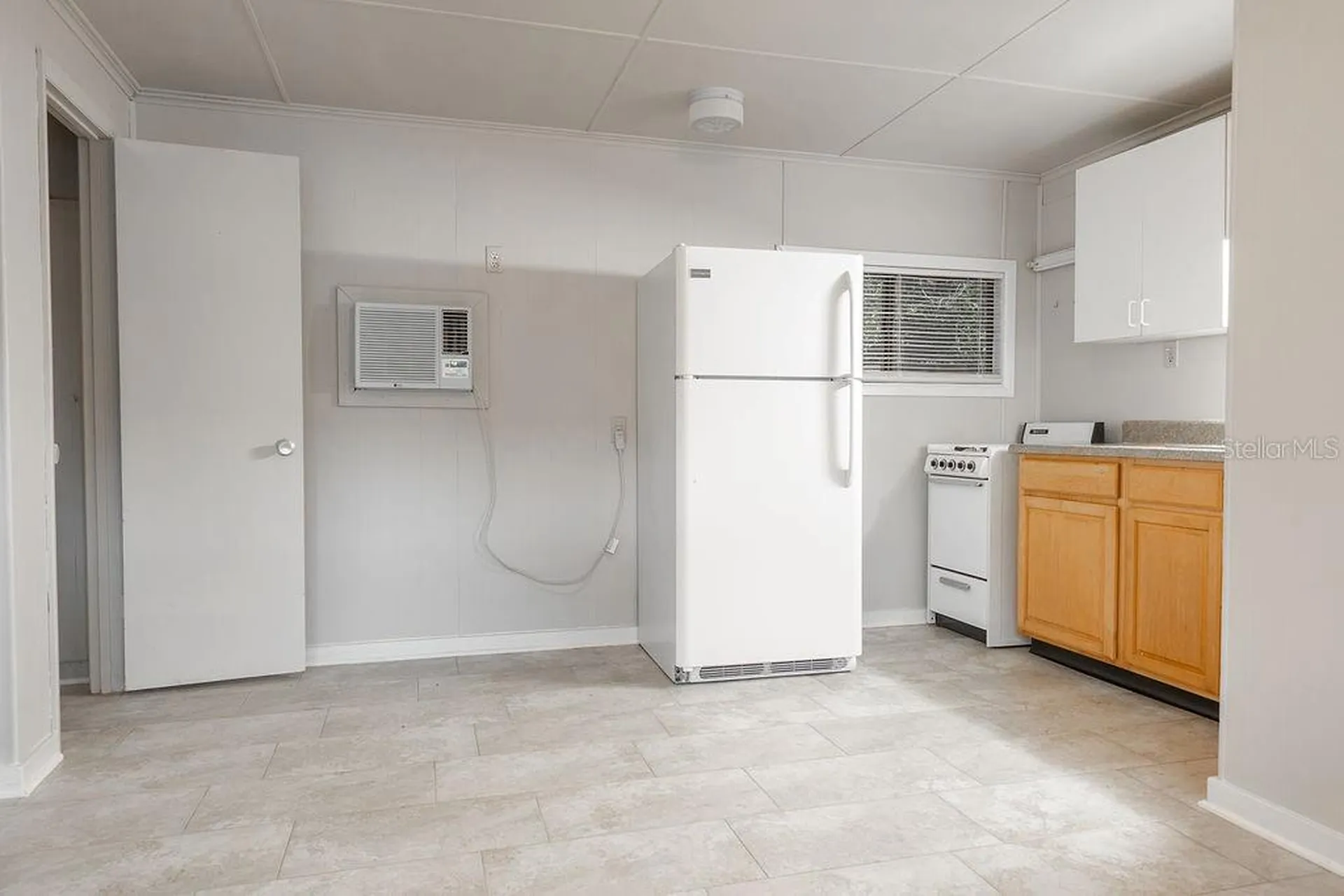220 N Adelle Avenue Deland FL 32720