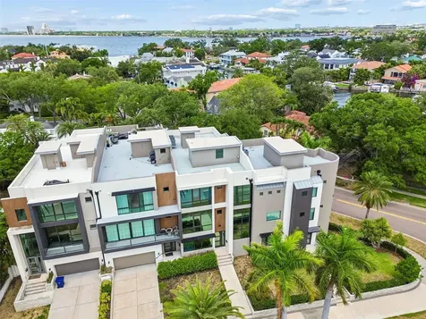 94 W Davis Boulevard Tampa FL 33606
