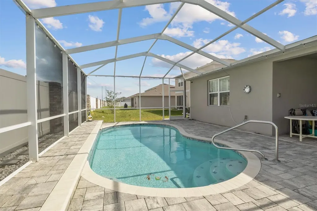 125 Crestview Lane Dundee FL 33838
