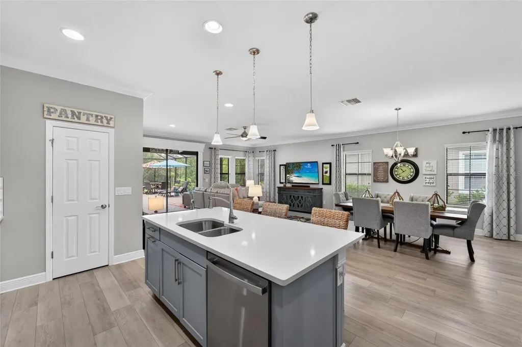 7020 Old Benton Drive Apollo Beach FL 33572