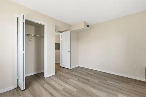 3500 Lake Bayshore Drive Bradenton FL 34205