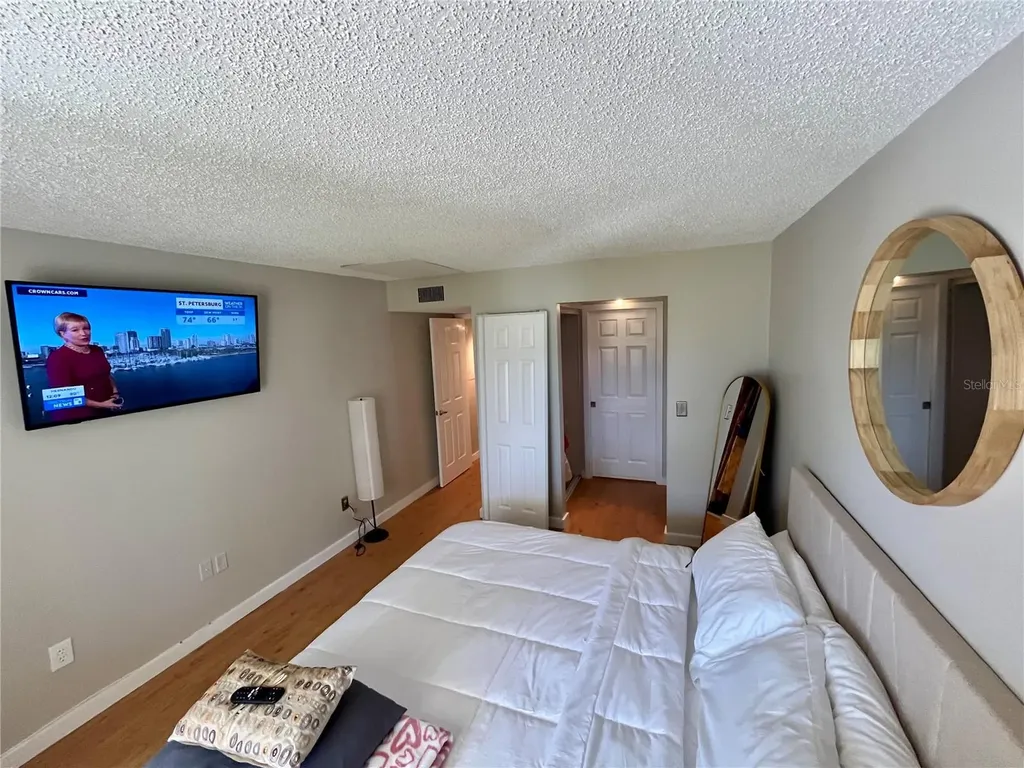 4510 Overlook Drive NE St Petersburg FL 33703