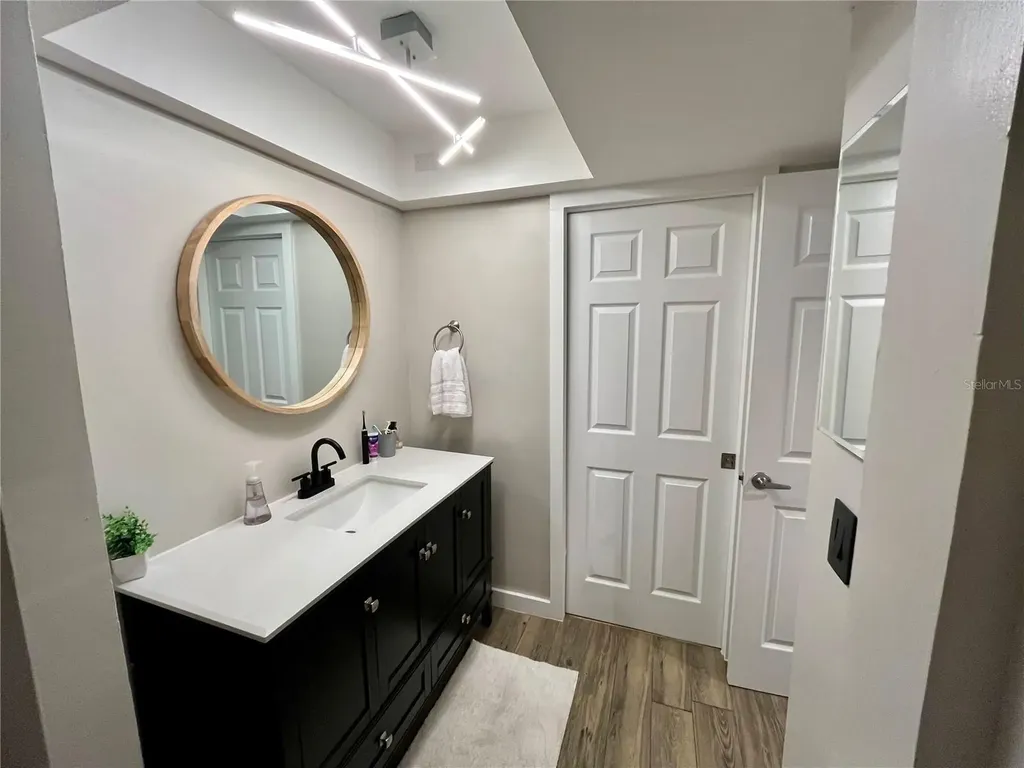 4510 Overlook Drive NE St Petersburg FL 33703