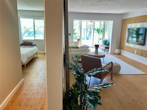 4510 Overlook Drive NE St Petersburg FL 33703