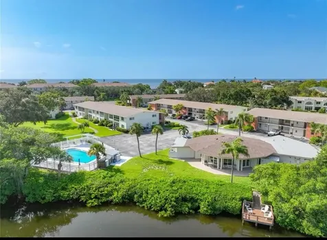 4510 Overlook Drive NE St Petersburg FL 33703