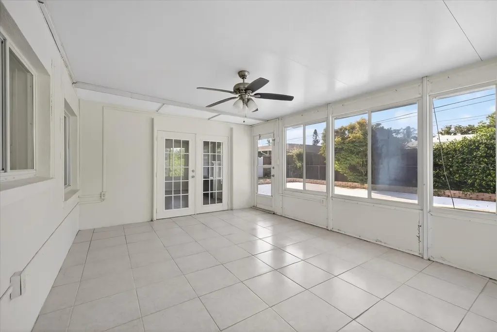 2239 Duncan Drive Belleair Bluffs FL 33770