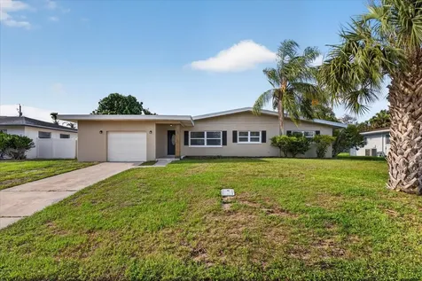 2239 Duncan Drive Belleair Bluffs FL 33770