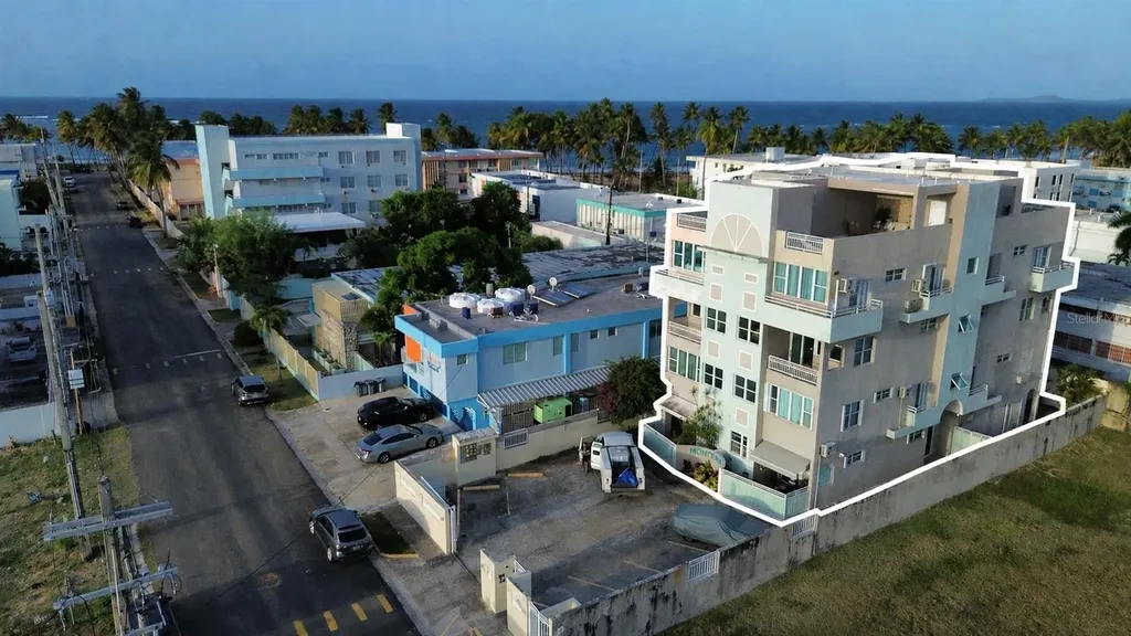 Cond. Montemar 101, Ocean Drive Luquillo PR 00773