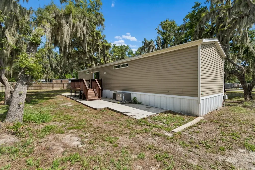 12512 Spottswood Drive Riverview FL 33579