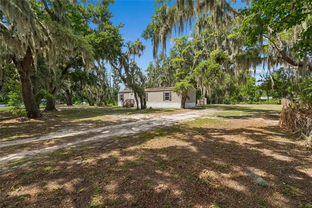 12512 Spottswood Drive Riverview FL 33579