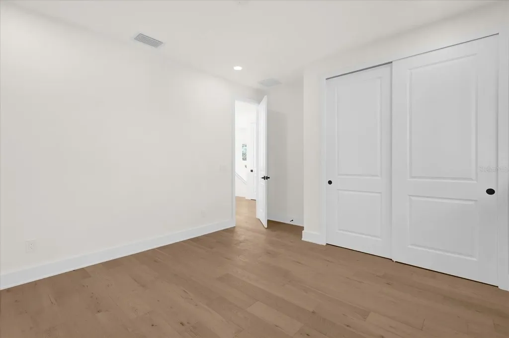 4401 Rockledge Road Orlando FL 32807