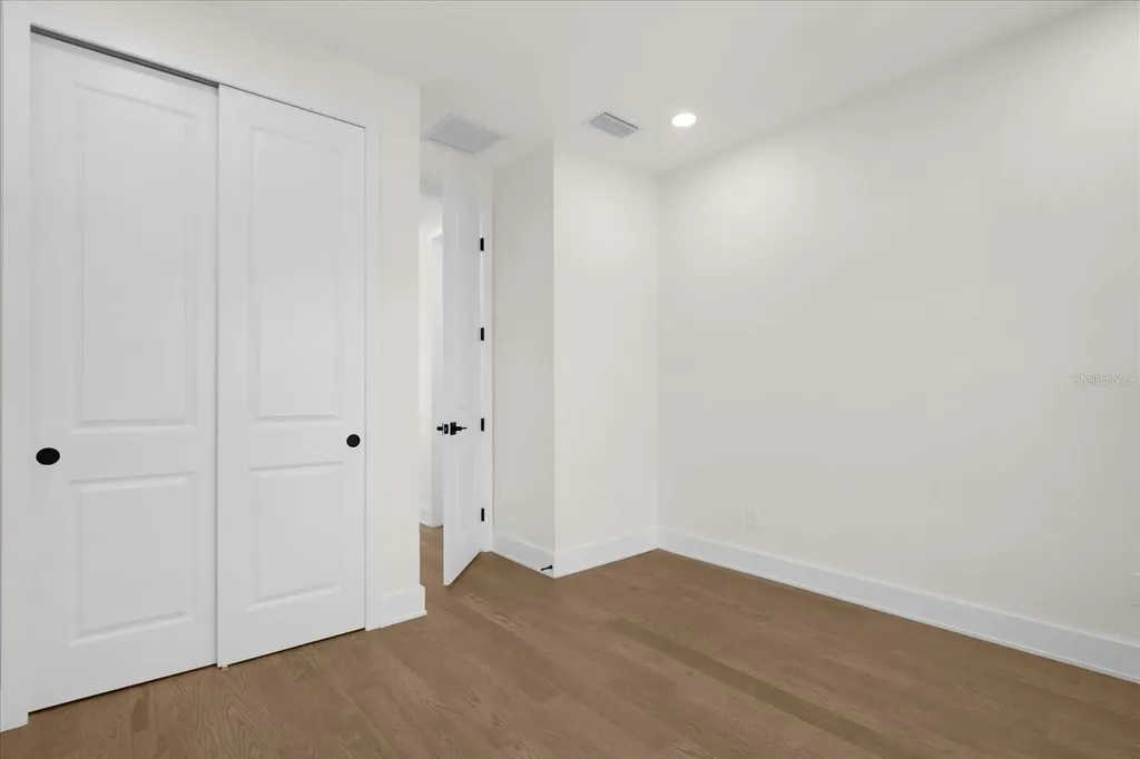 4401 Rockledge Road Orlando FL 32807