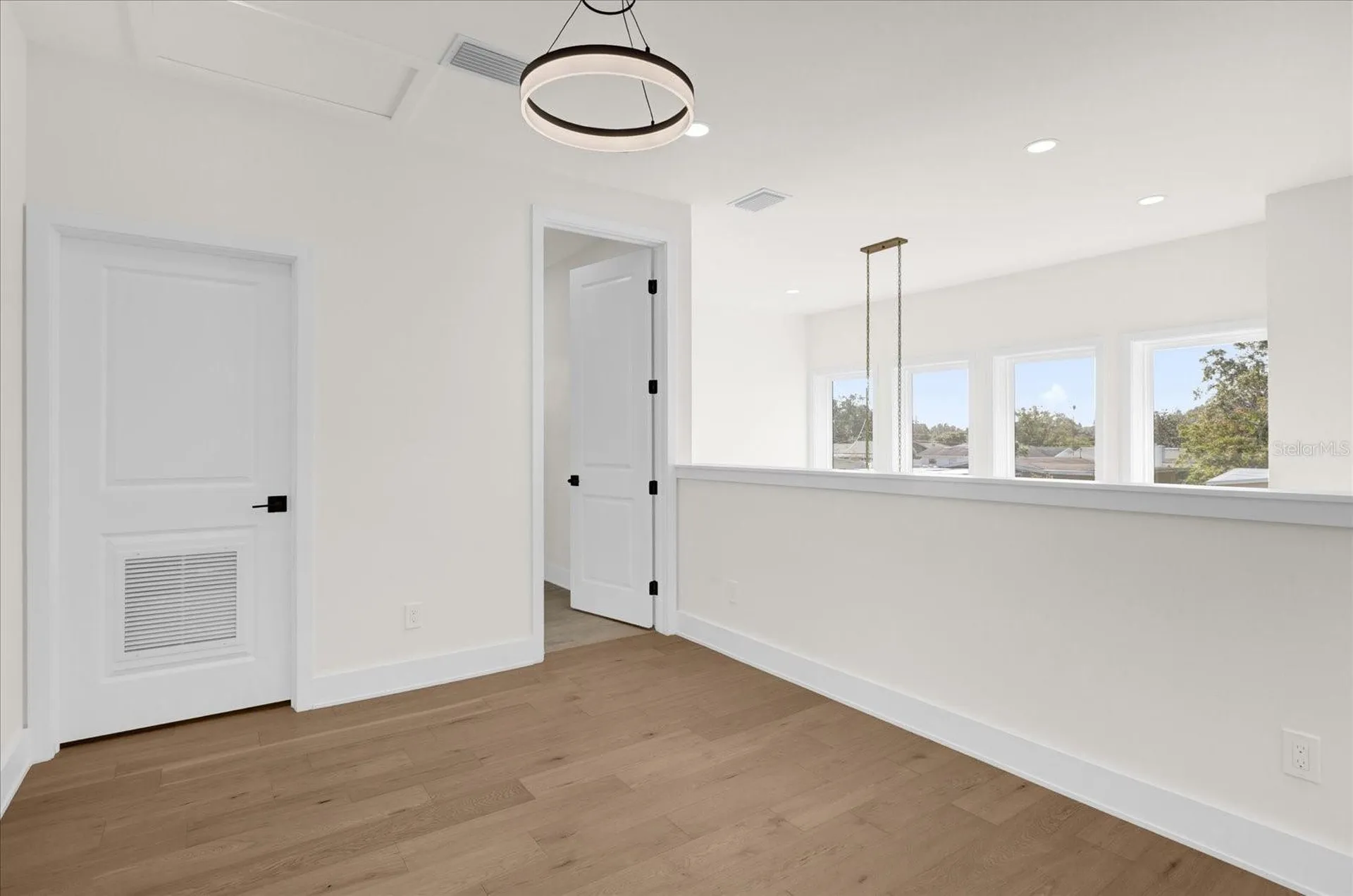 4401 Rockledge Road Orlando FL 32807