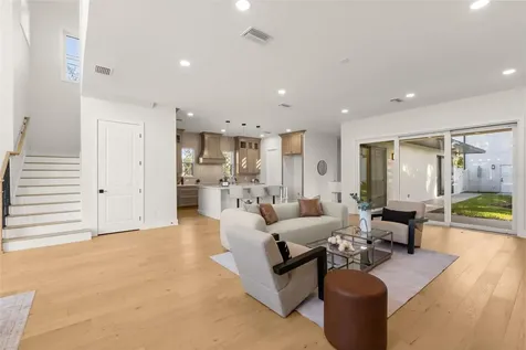 4401 Rockledge Road Orlando FL 32807