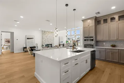4401 Rockledge Road Orlando FL 32807