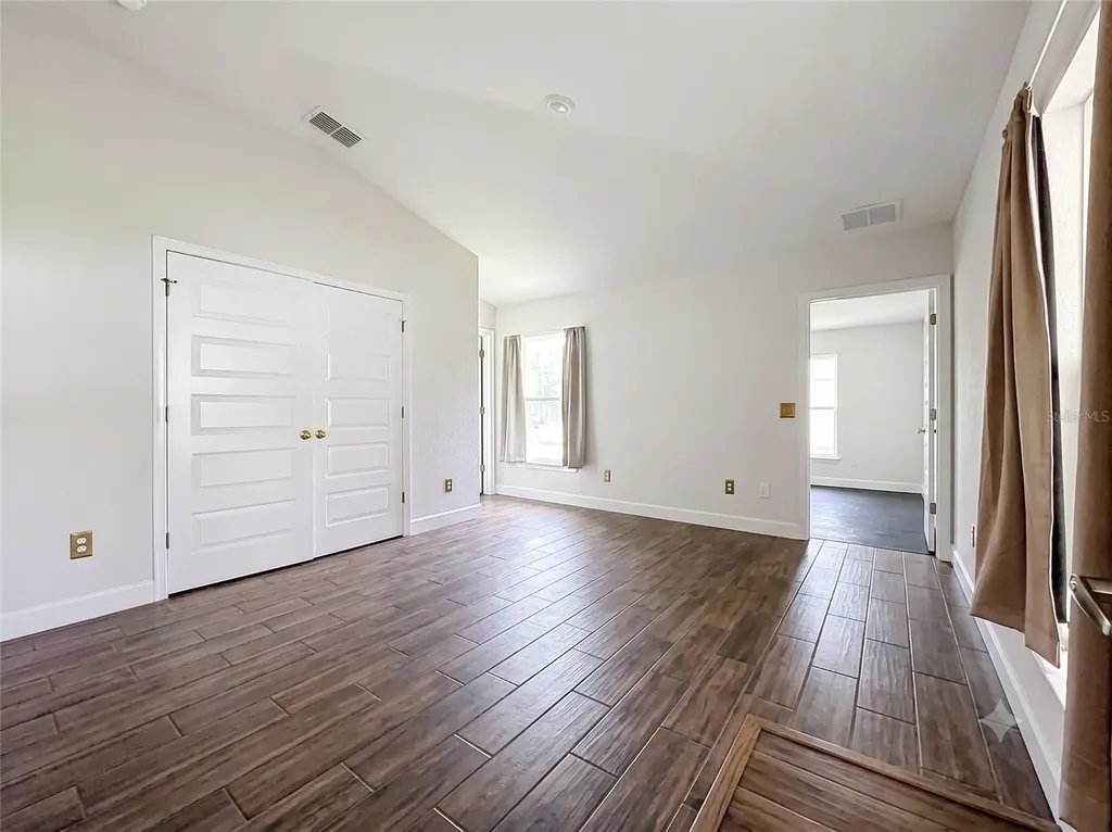 187 NW 45th Loop Ocala FL 34475