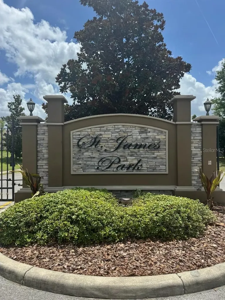 187 NW 45th Loop Ocala FL 34475