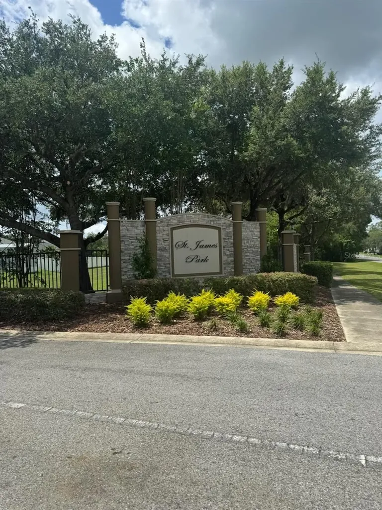 187 NW 45th Loop Ocala FL 34475