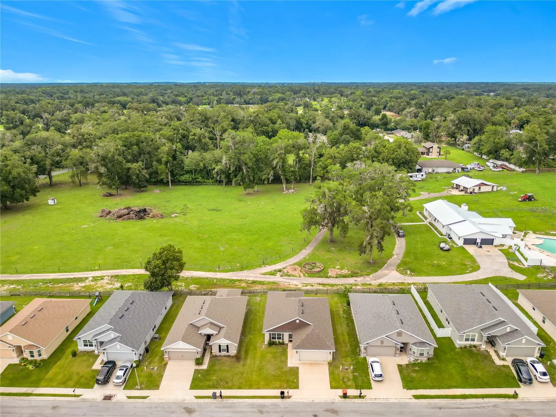 187 NW 45th Loop Ocala FL 34475