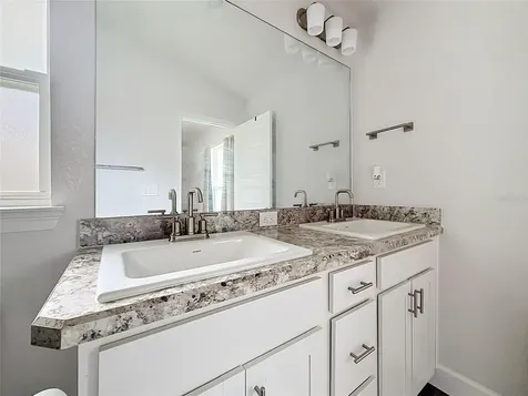 187 NW 45th Loop Ocala FL 34475