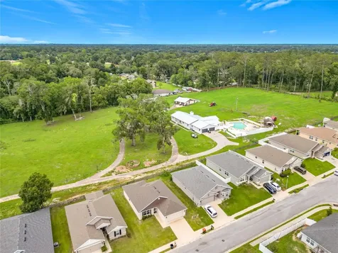 187 NW 45th Loop Ocala FL 34475