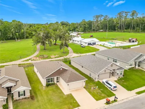 187 NW 45th Loop Ocala FL 34475