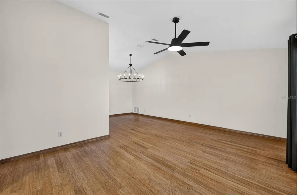 3158 Whisper Wind Drive St Cloud FL 34771