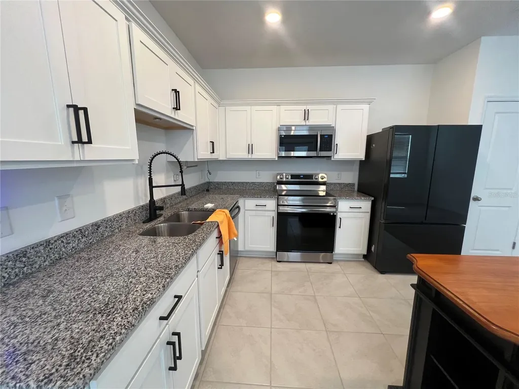 117 Mandovi Street Davenport FL 33837
