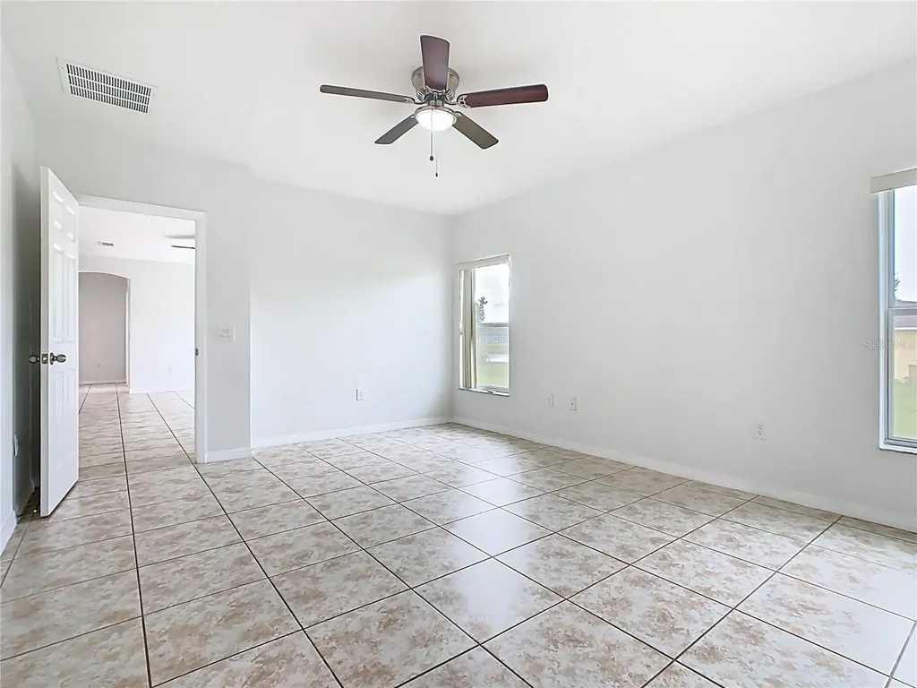 4044 Marina Isle Drive Kissimmee FL 34746