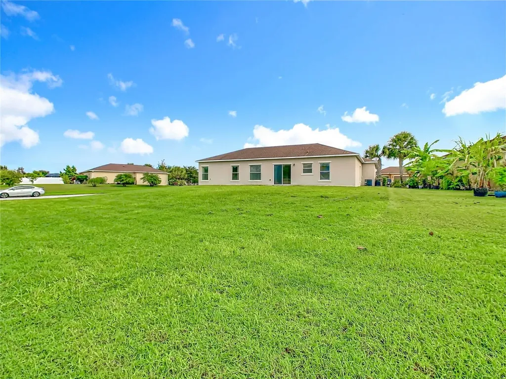 4044 Marina Isle Drive Kissimmee FL 34746