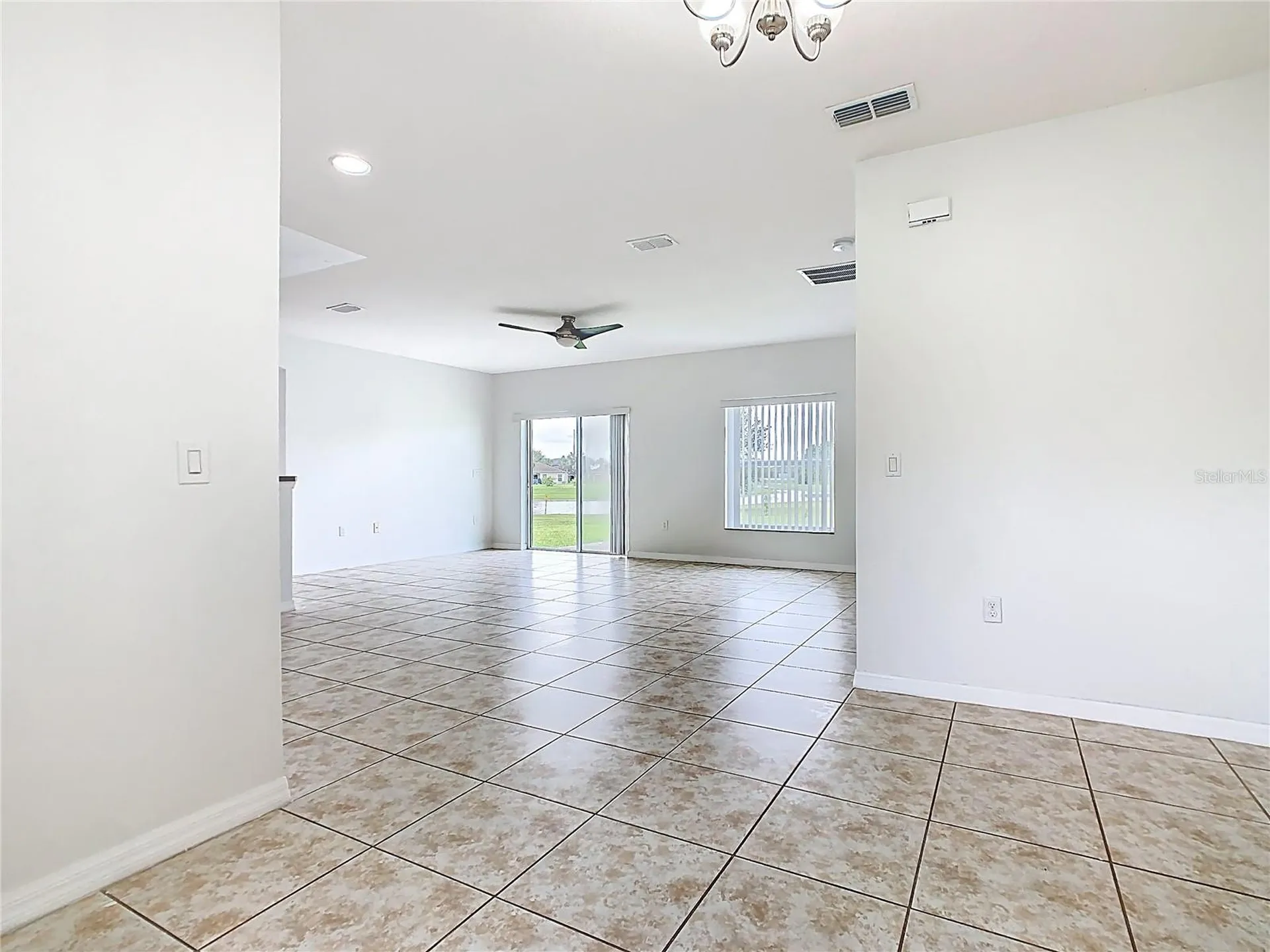 4044 Marina Isle Drive Kissimmee FL 34746