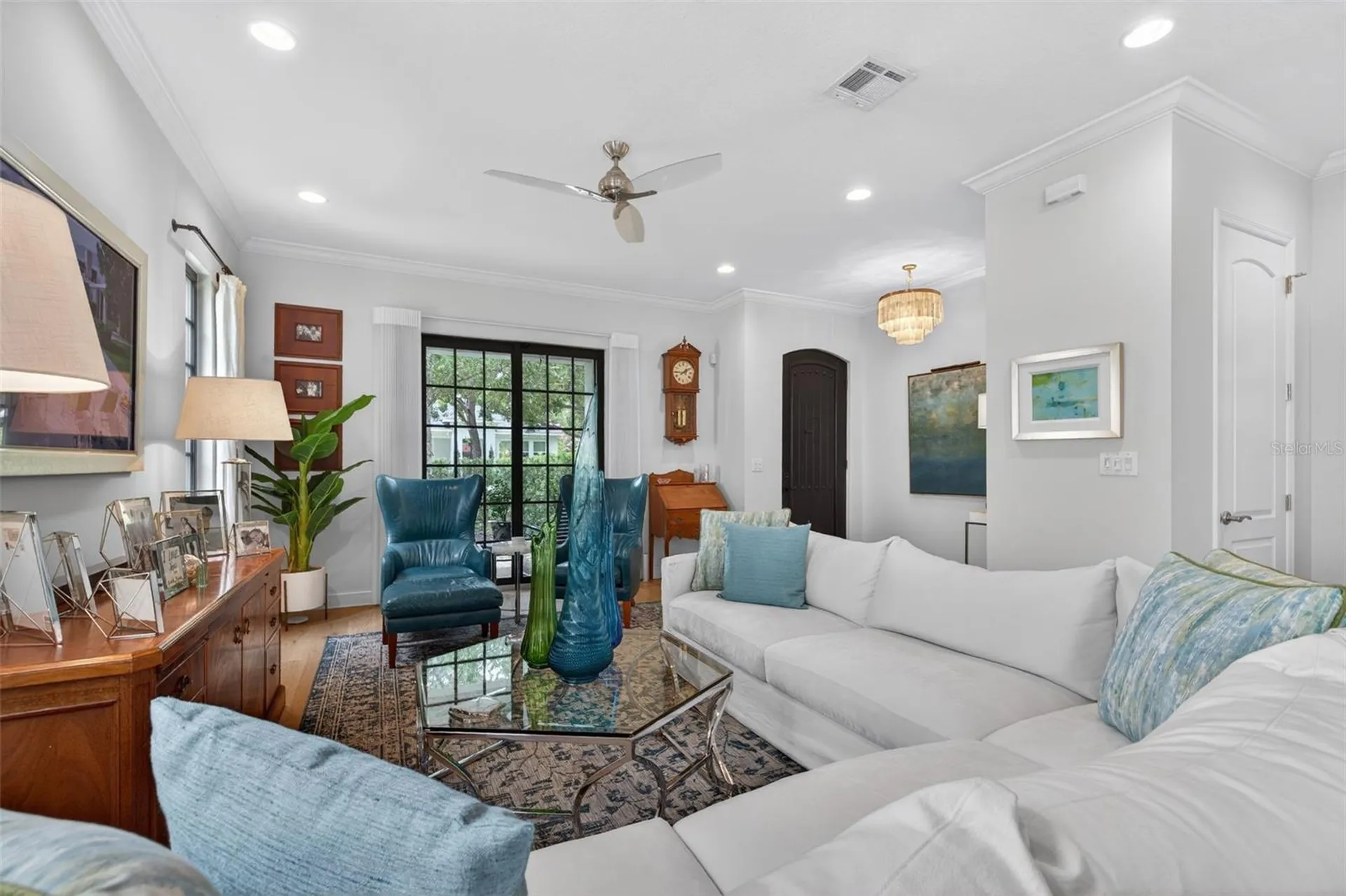 2319 7th Street N St Petersburg FL 33704