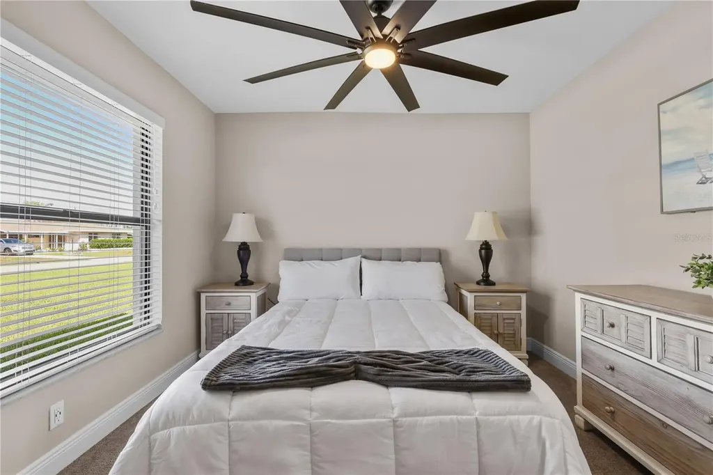4115 SE 10th Place Cape Coral FL 33904