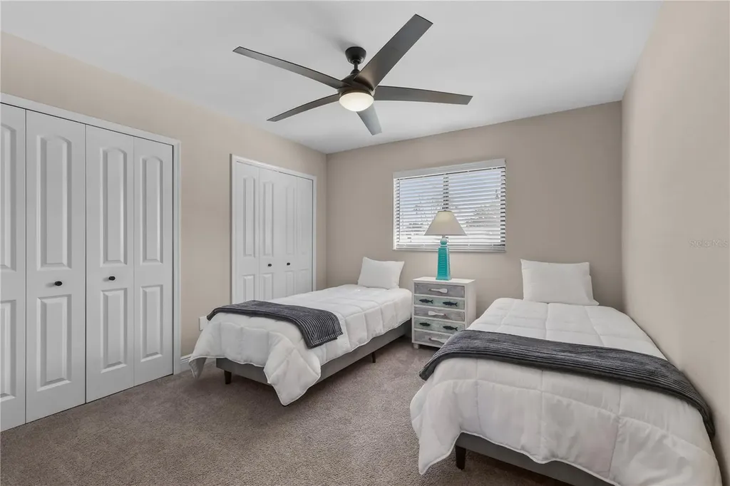 4115 SE 10th Place Cape Coral FL 33904