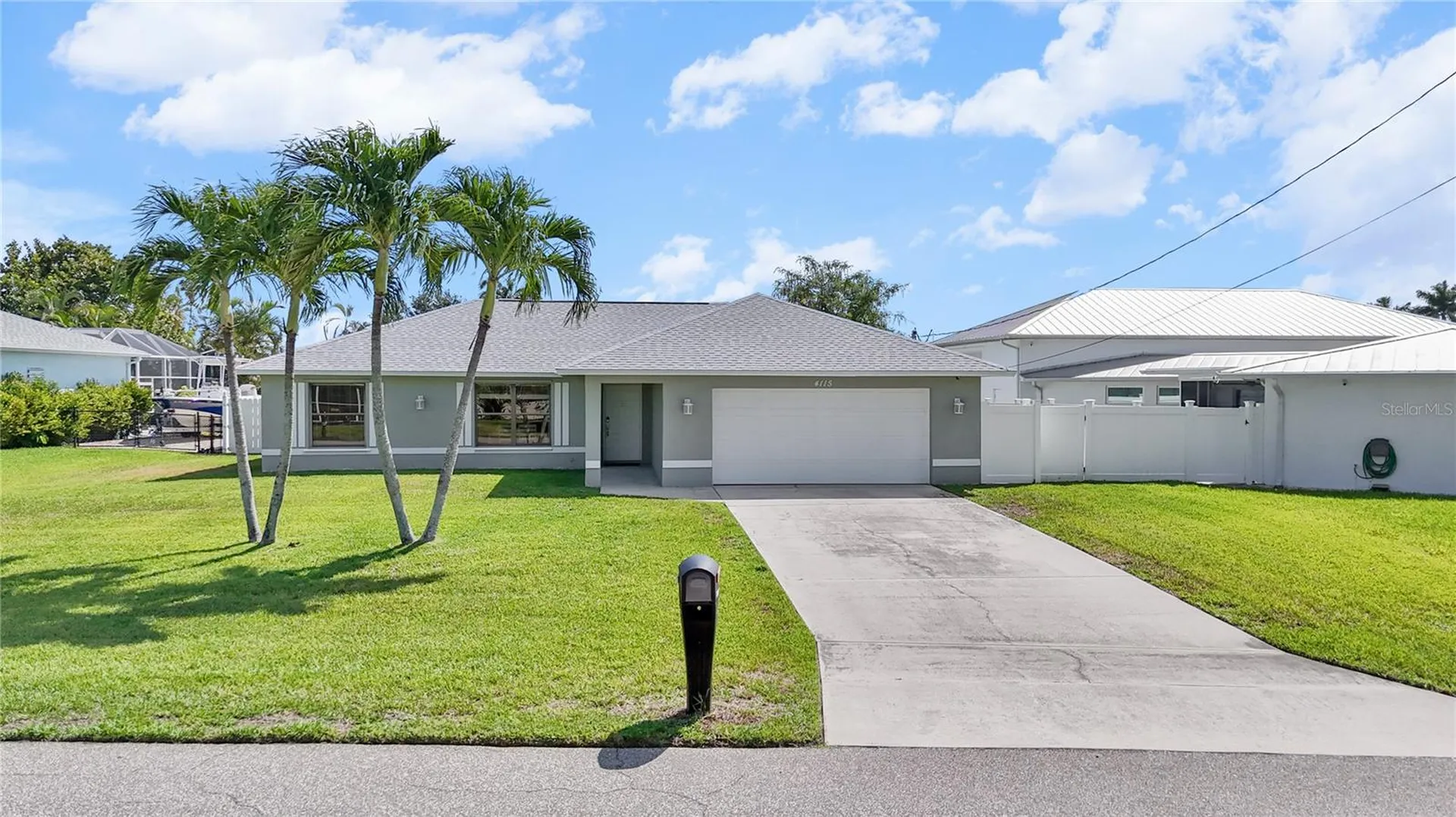 4115 SE 10th Place Cape Coral FL 33904