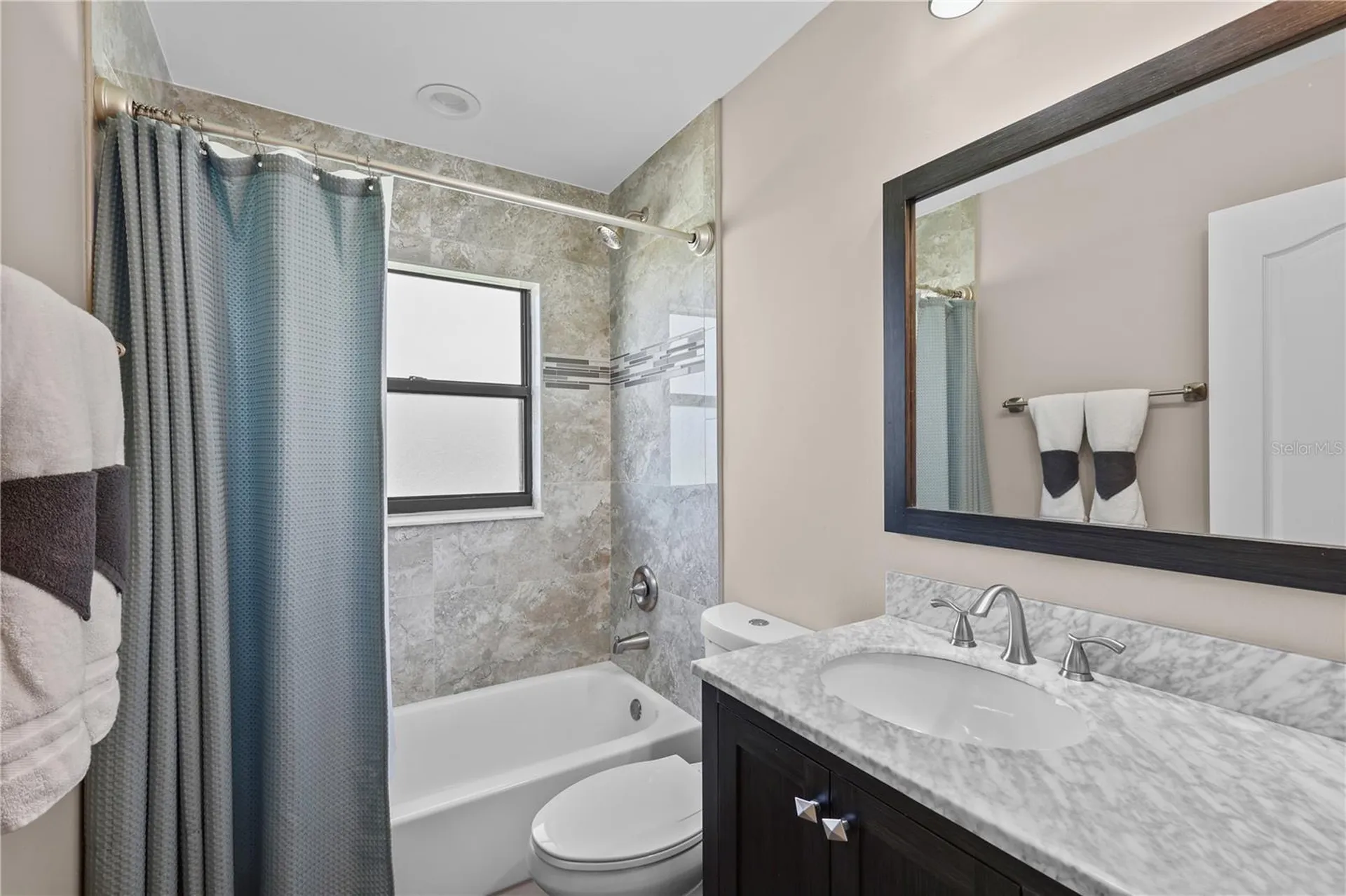 4115 SE 10th Place Cape Coral FL 33904