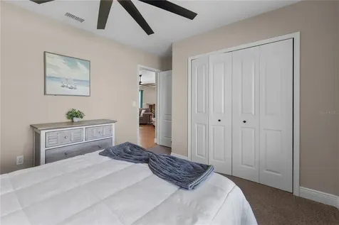 4115 SE 10th Place Cape Coral FL 33904