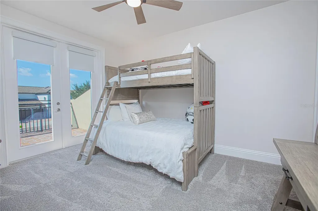 10846 Mobberley Circle Orlando FL 32832