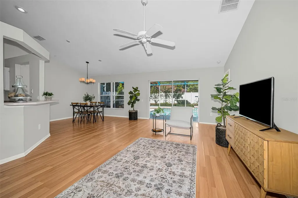 1721 Hunter Lane Tarpon Springs FL 34689