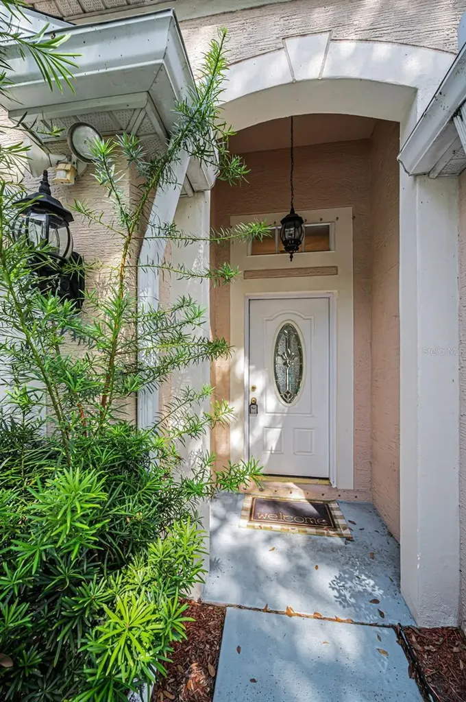 1721 Hunter Lane Tarpon Springs FL 34689