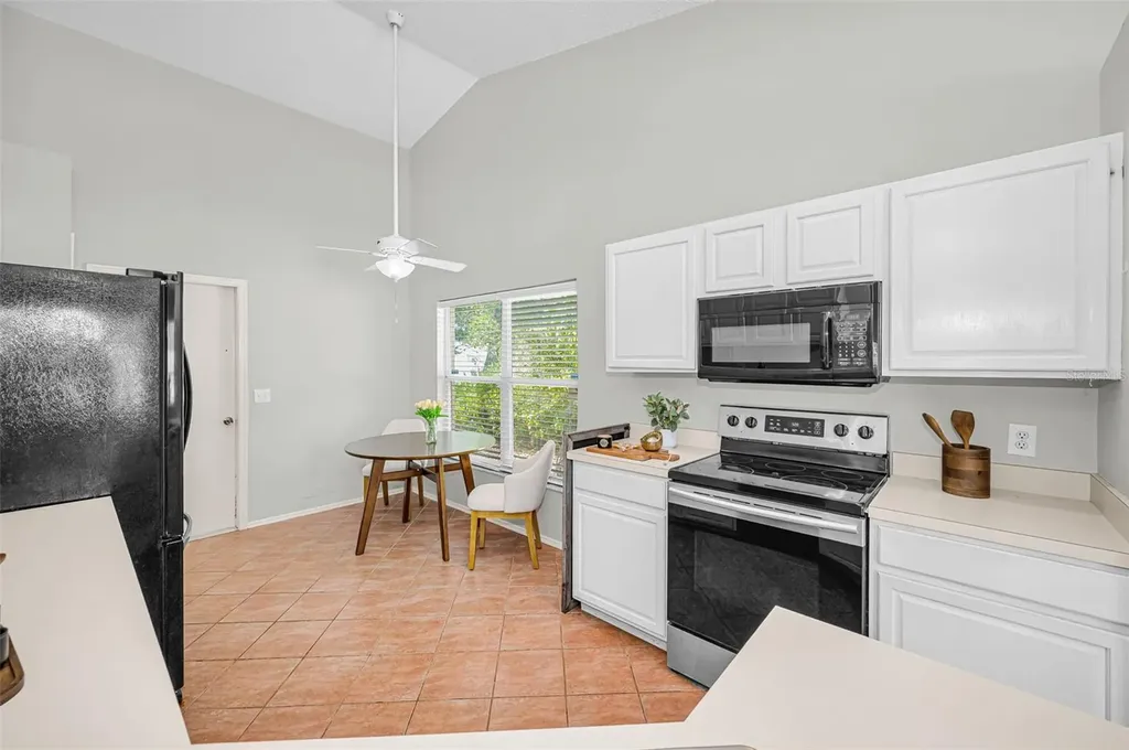 1721 Hunter Lane Tarpon Springs FL 34689