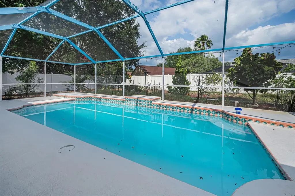 1721 Hunter Lane Tarpon Springs FL 34689