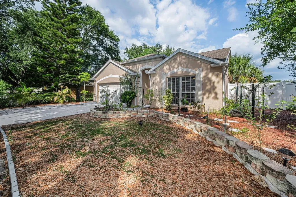 1721 Hunter Lane Tarpon Springs FL 34689